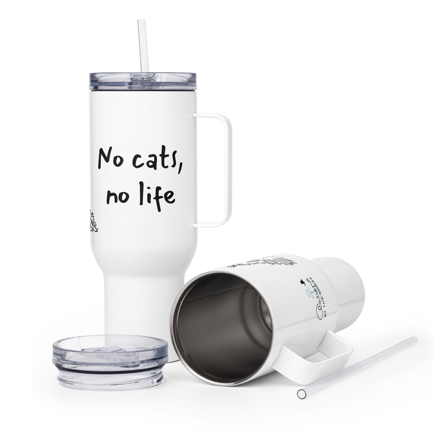 Travel mug with a handle