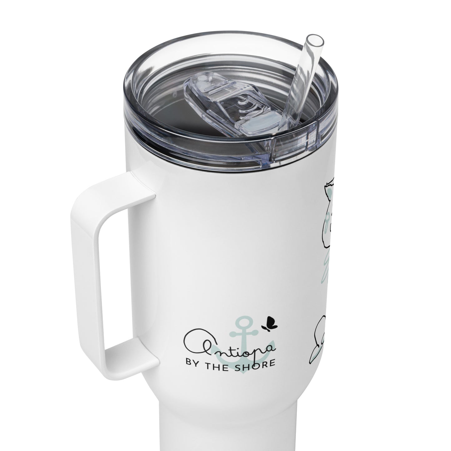 Travel mug with a handle