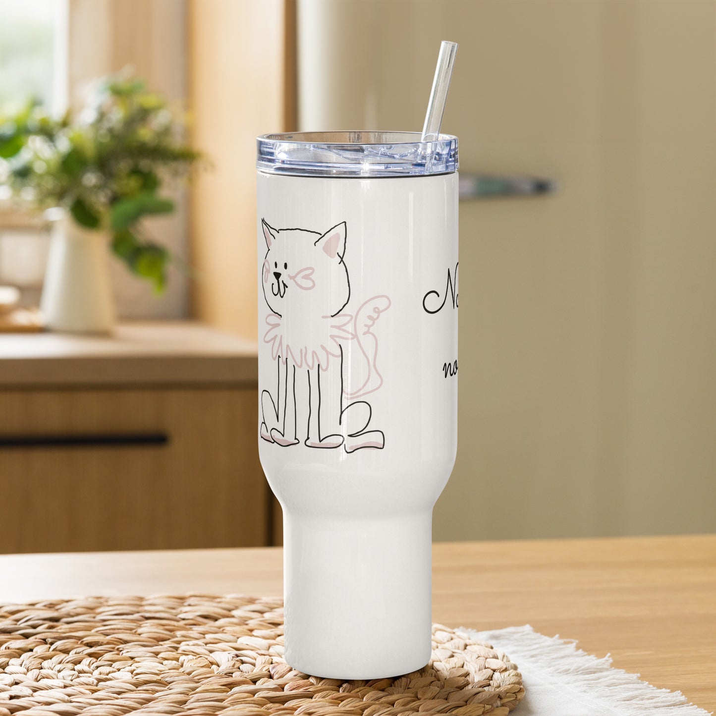 Travel mug with a handle