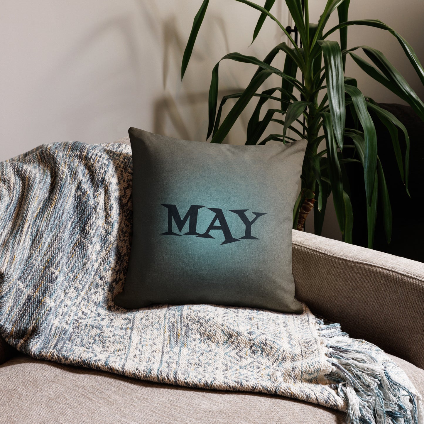 Premium Pillow Case + メイ