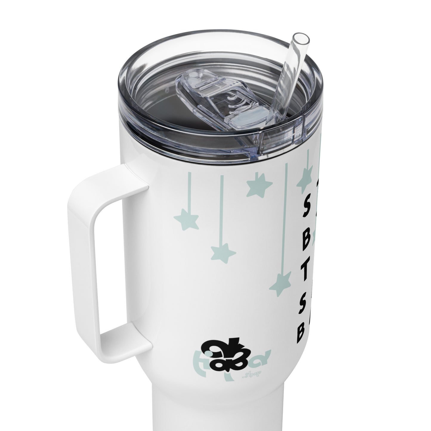 Travel mug with a handle