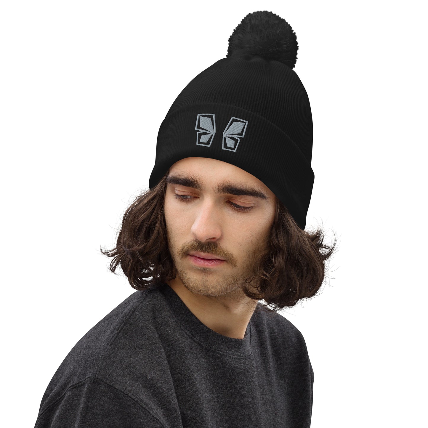 Pom pom beanie